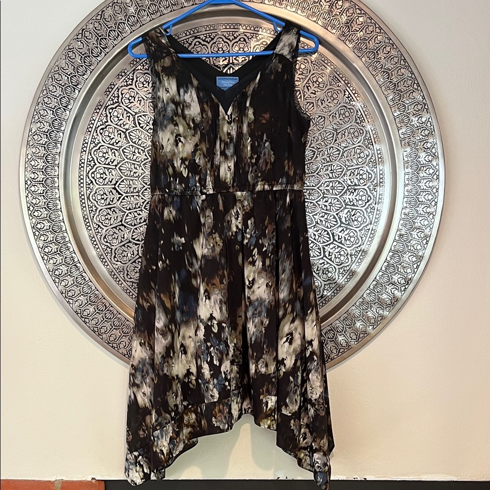 Simply Vera Wang Dress Size S